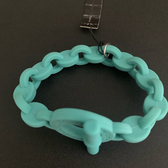 Turquoise Chain Bracelet with Charm - Picture 2 of 8